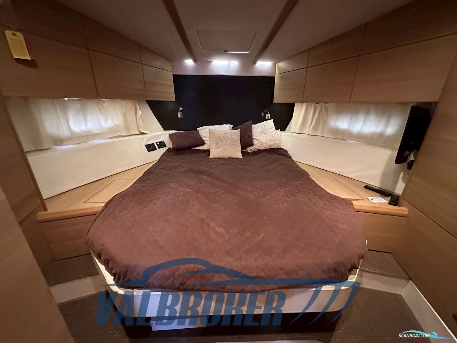 Sealine SC 47