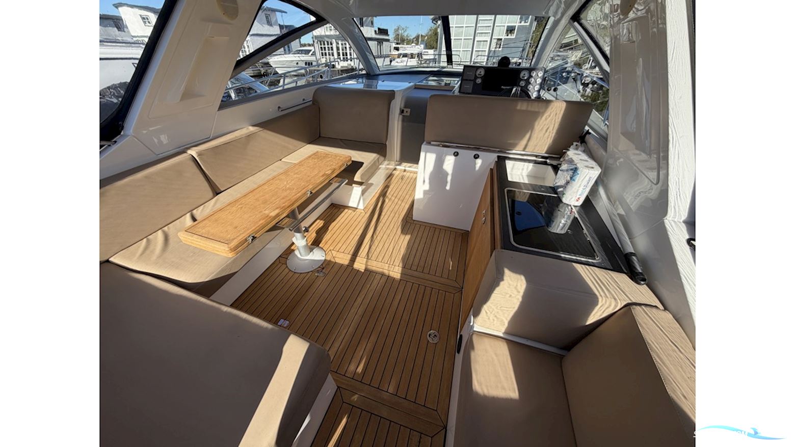 Sealine SC35