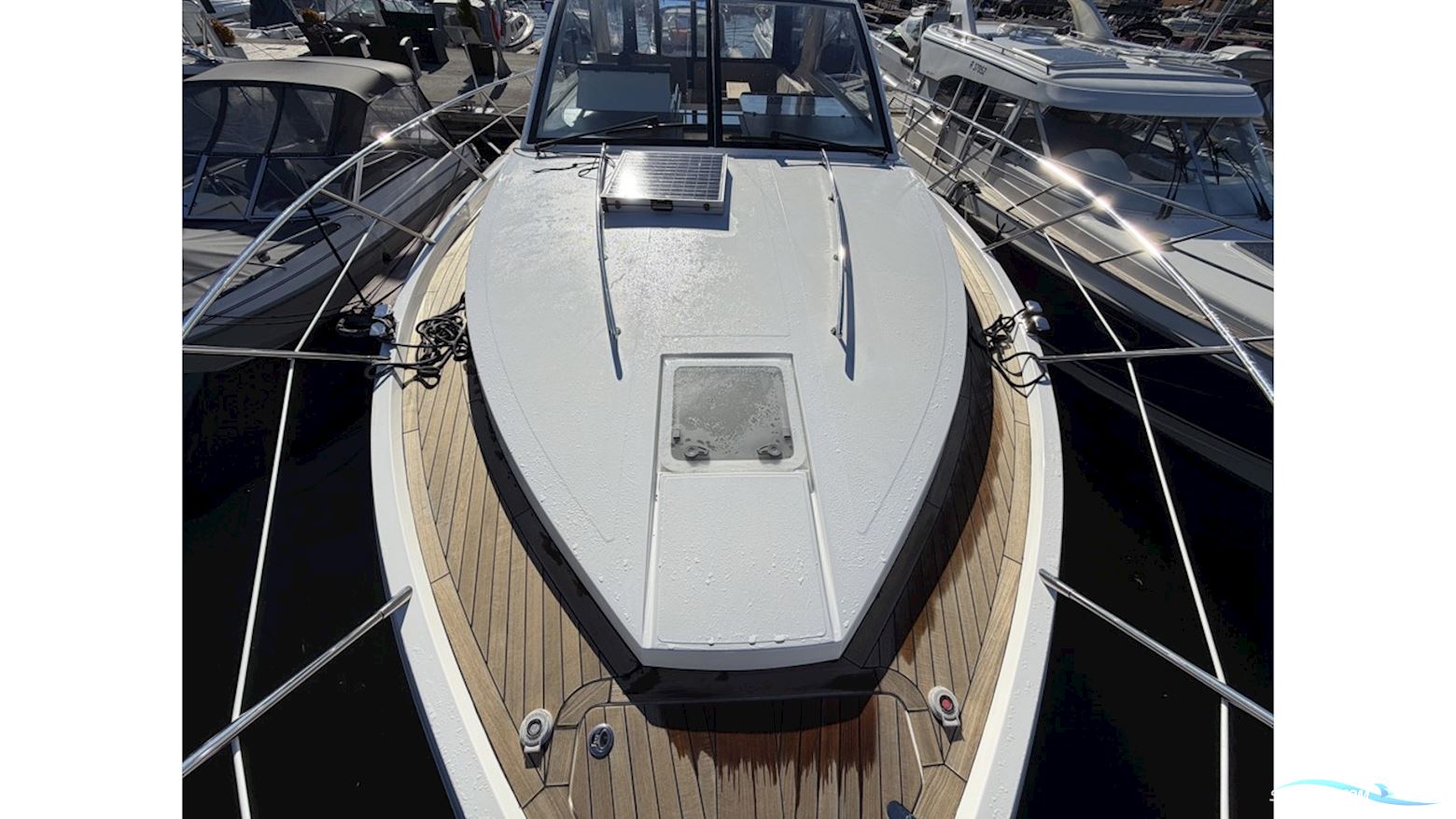 Sealine SC35