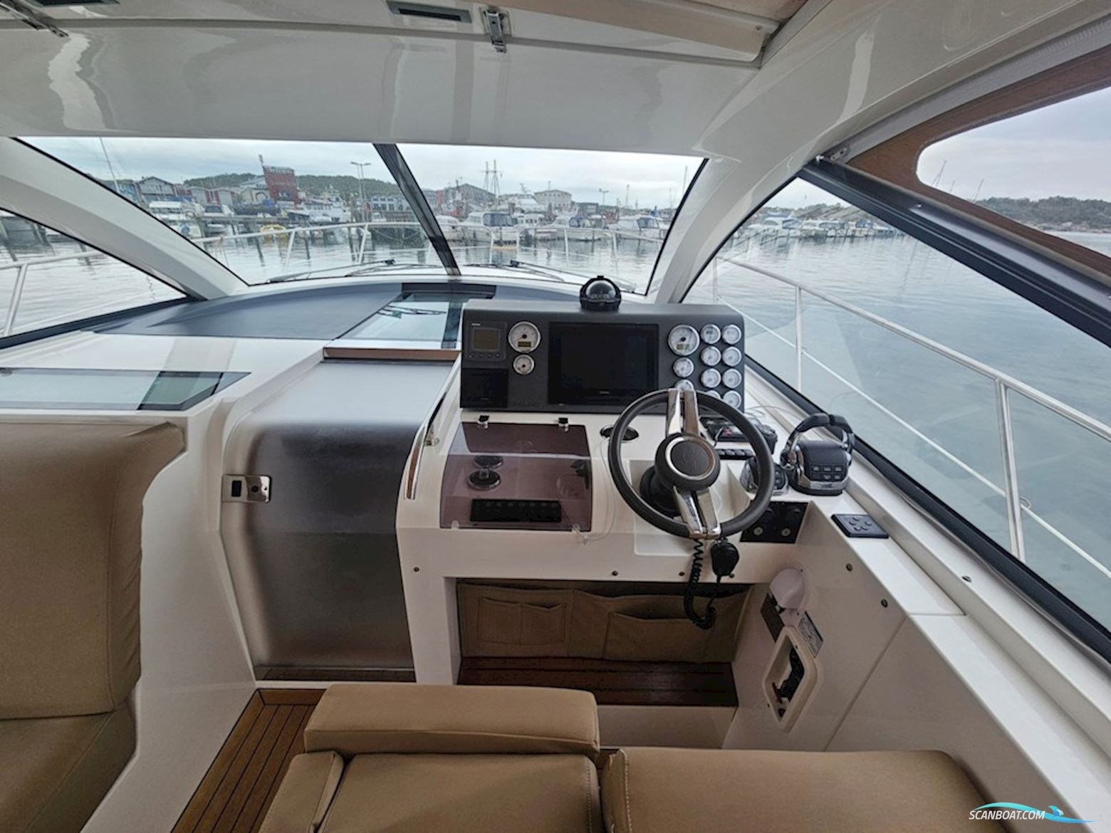 Sealine SC35