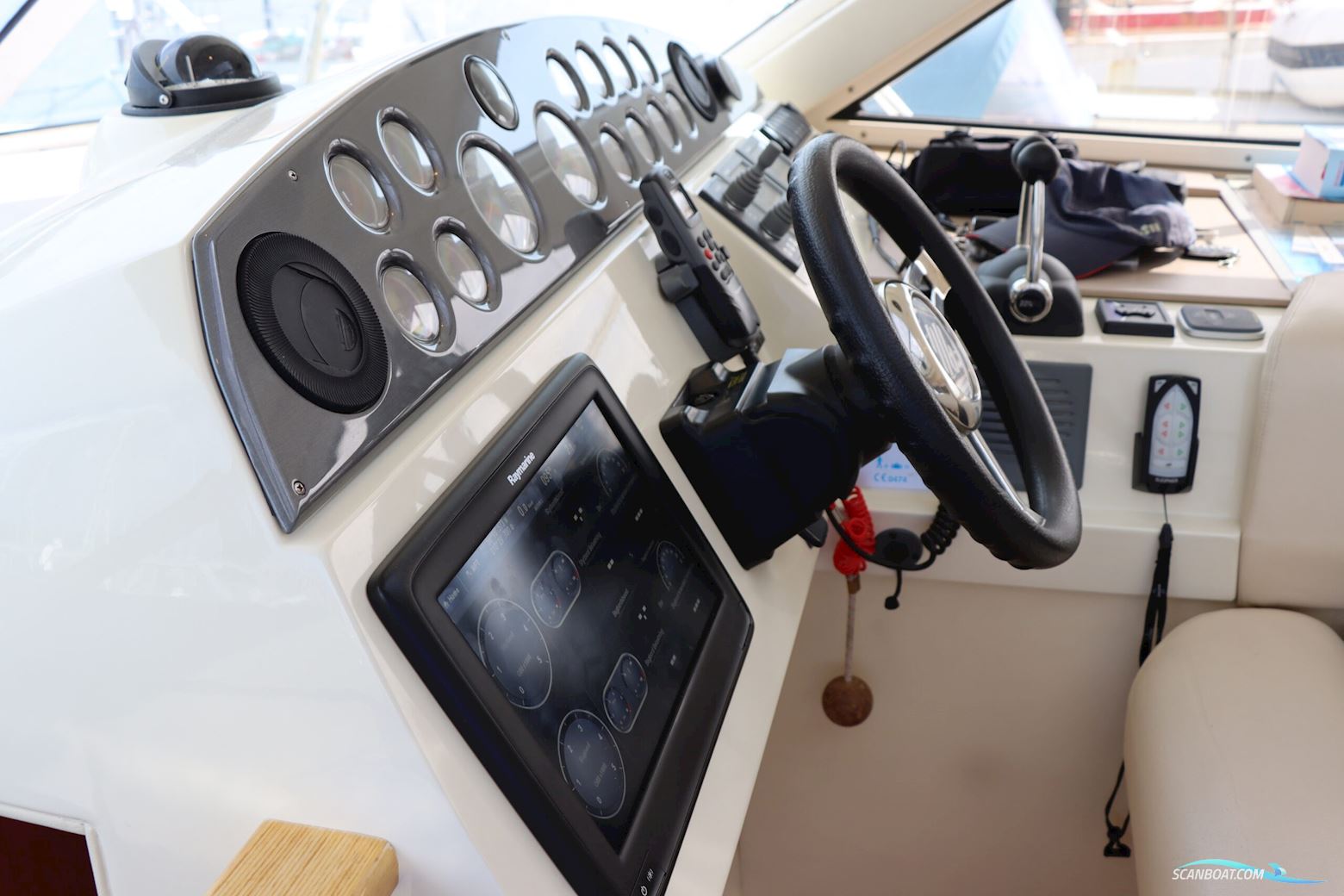 Sealine SC39