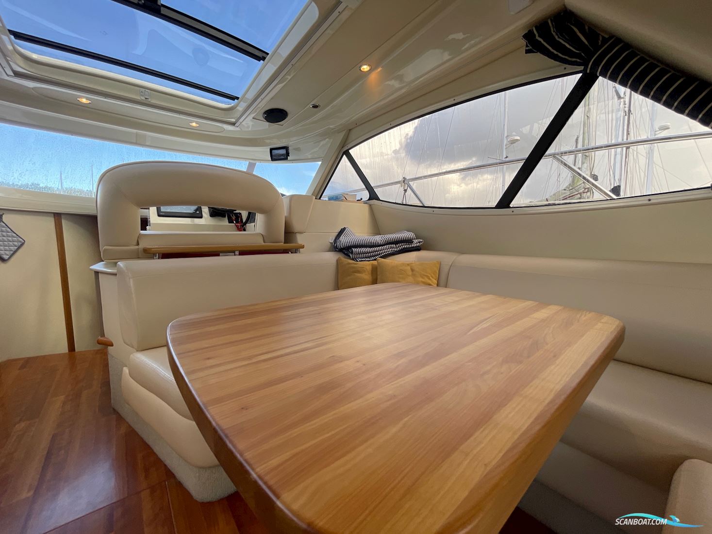 Sealine SC39