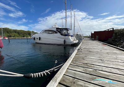 Sealine SC39 Motorboat 2007, with Volvo Penta D6-310 engine, Denmark