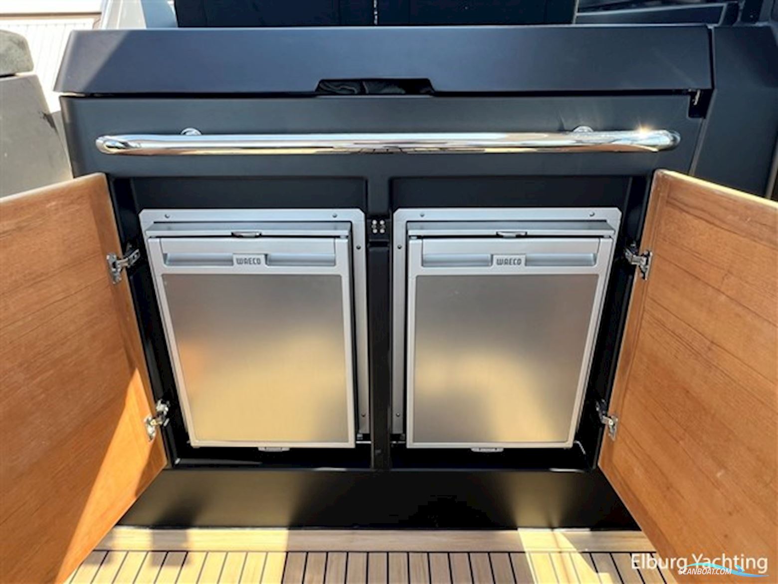 Sealine SC42 Custom