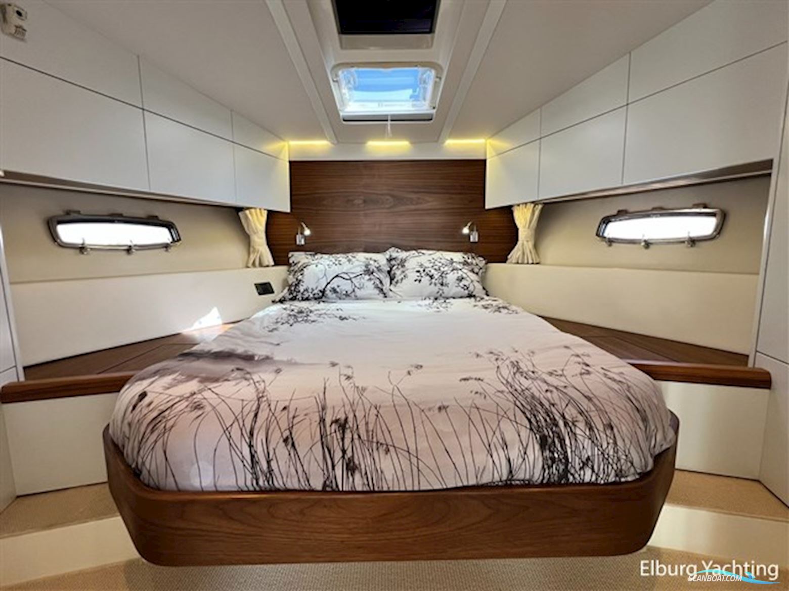 Sealine SC42 Custom