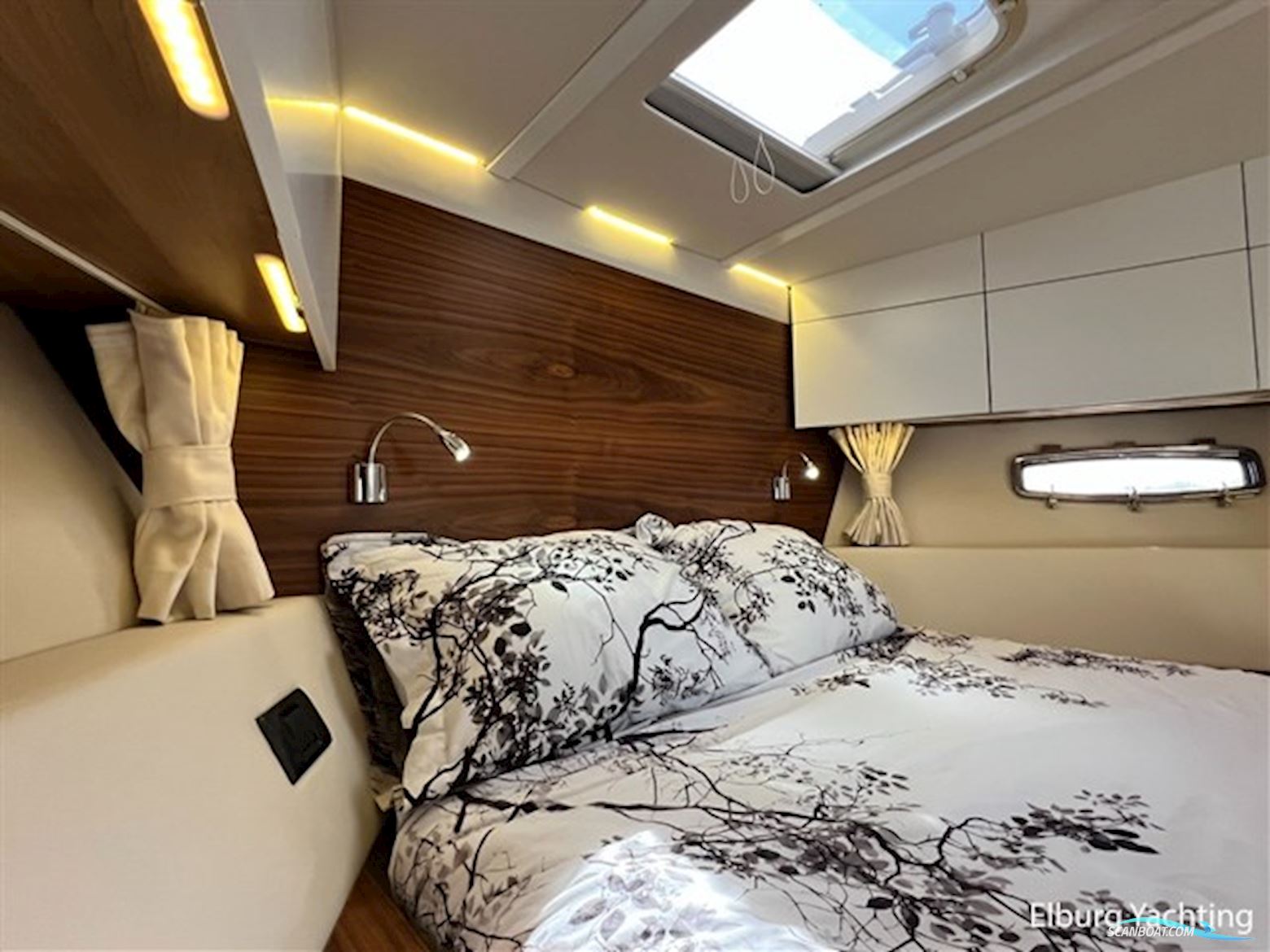 Sealine SC42 Custom