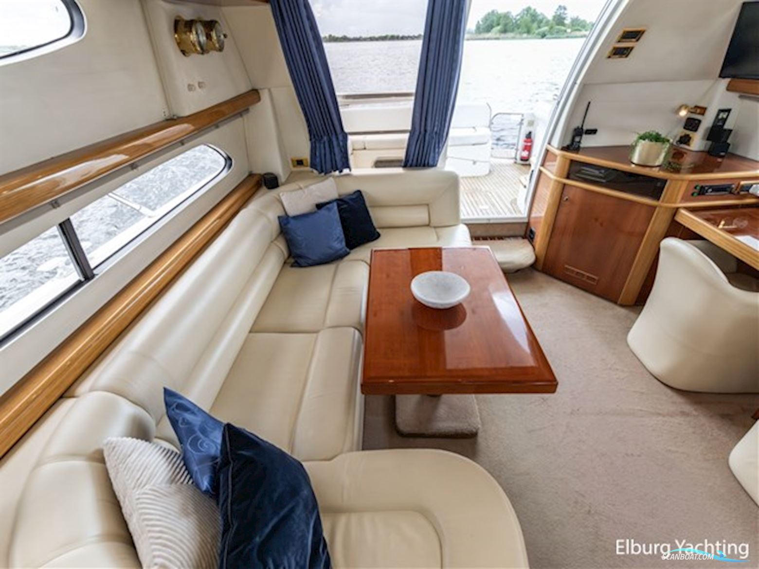 Sealine T47