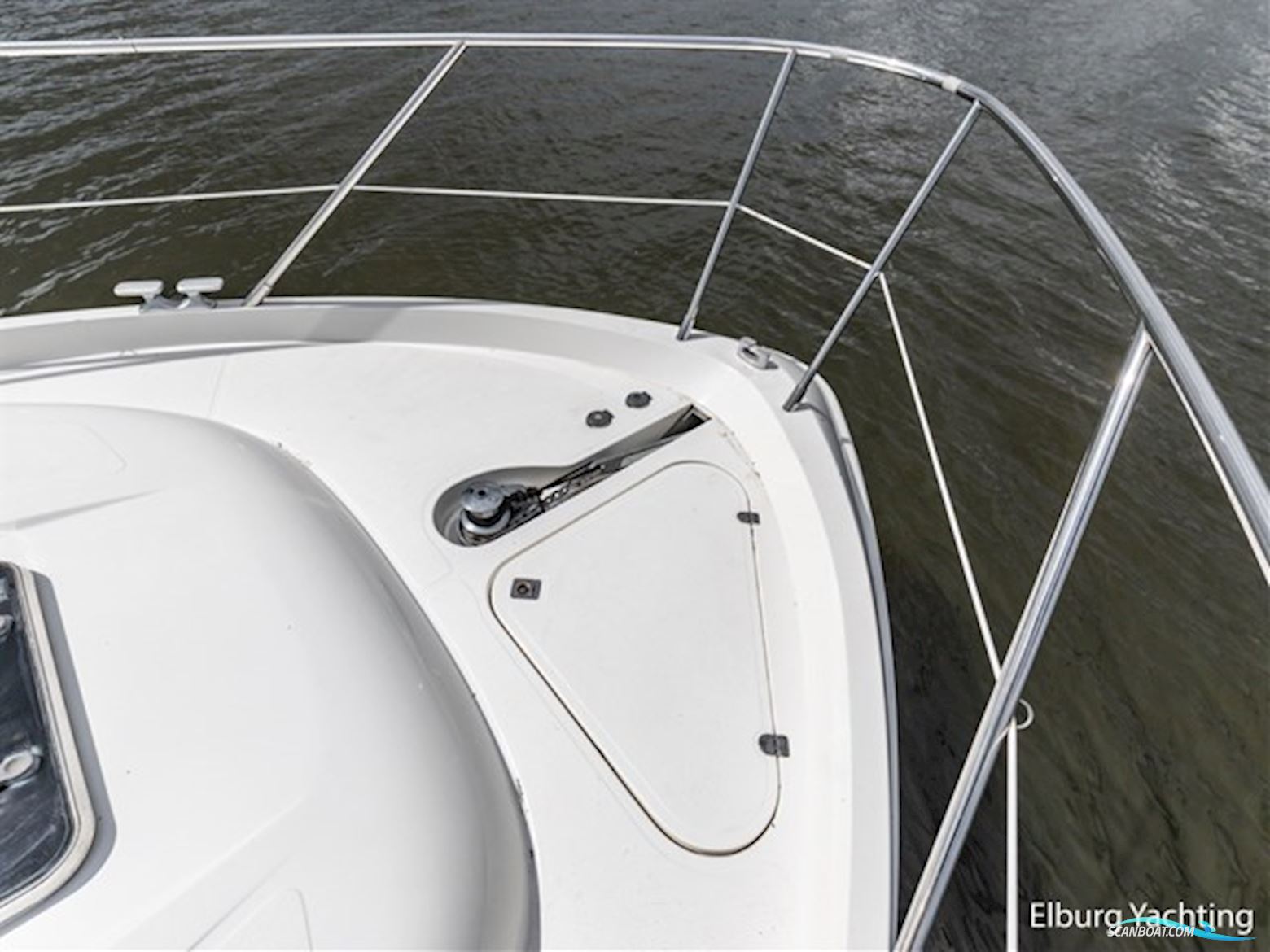 Sealine T47