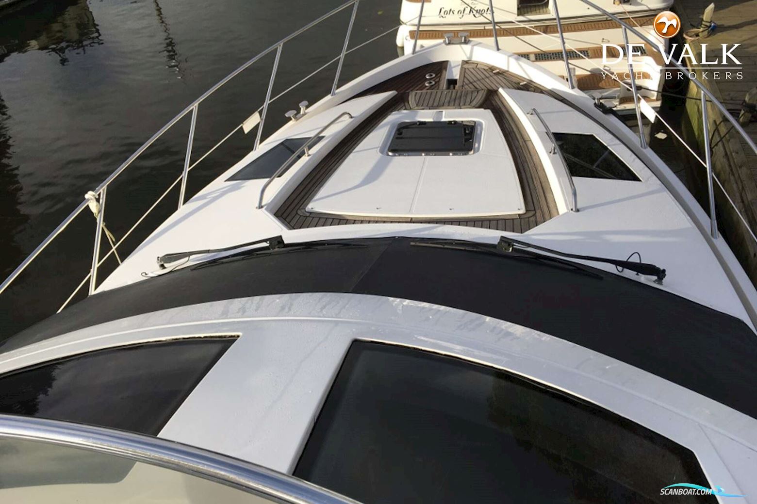 Sealine T50