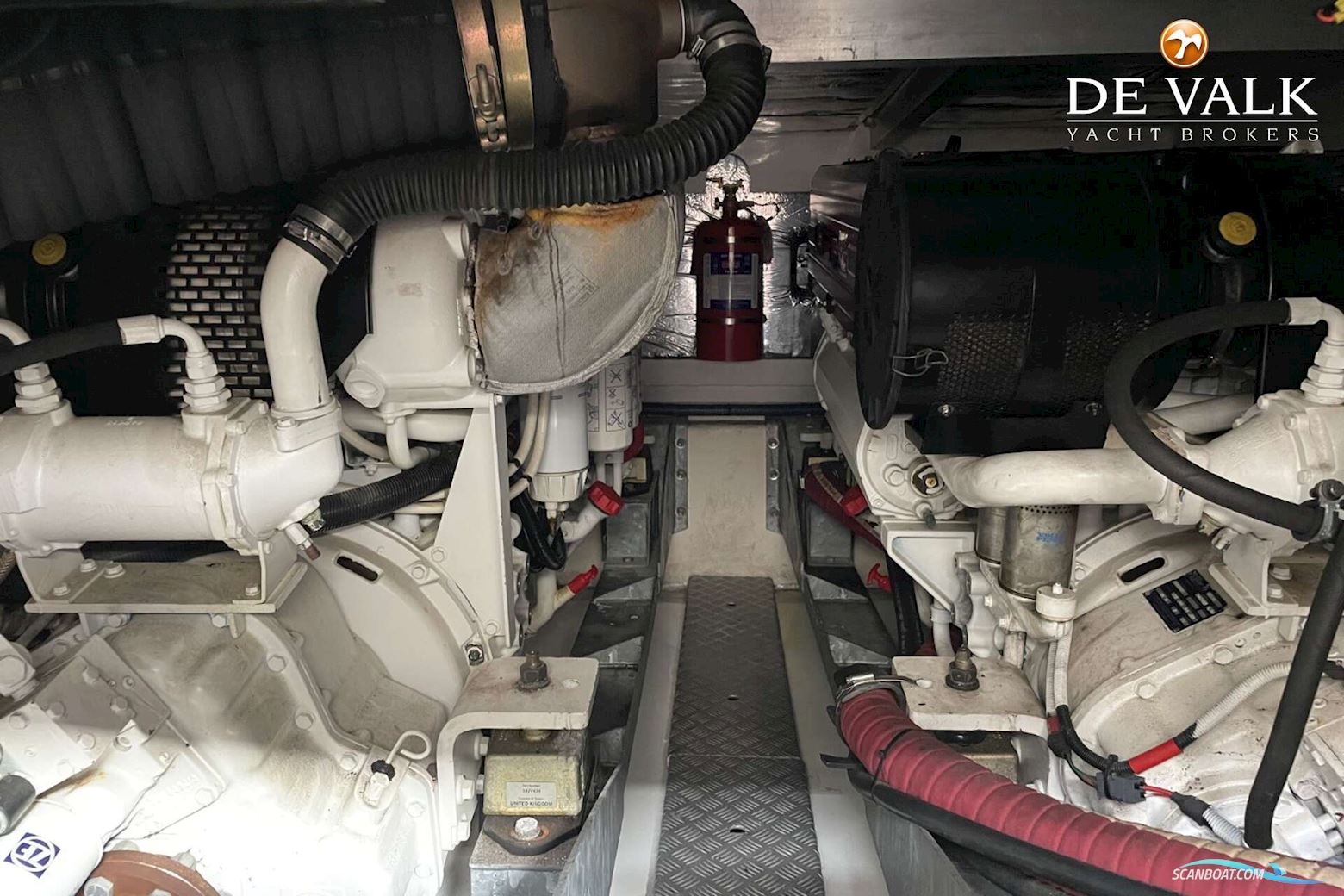 Sealine T51 Motor Yacht