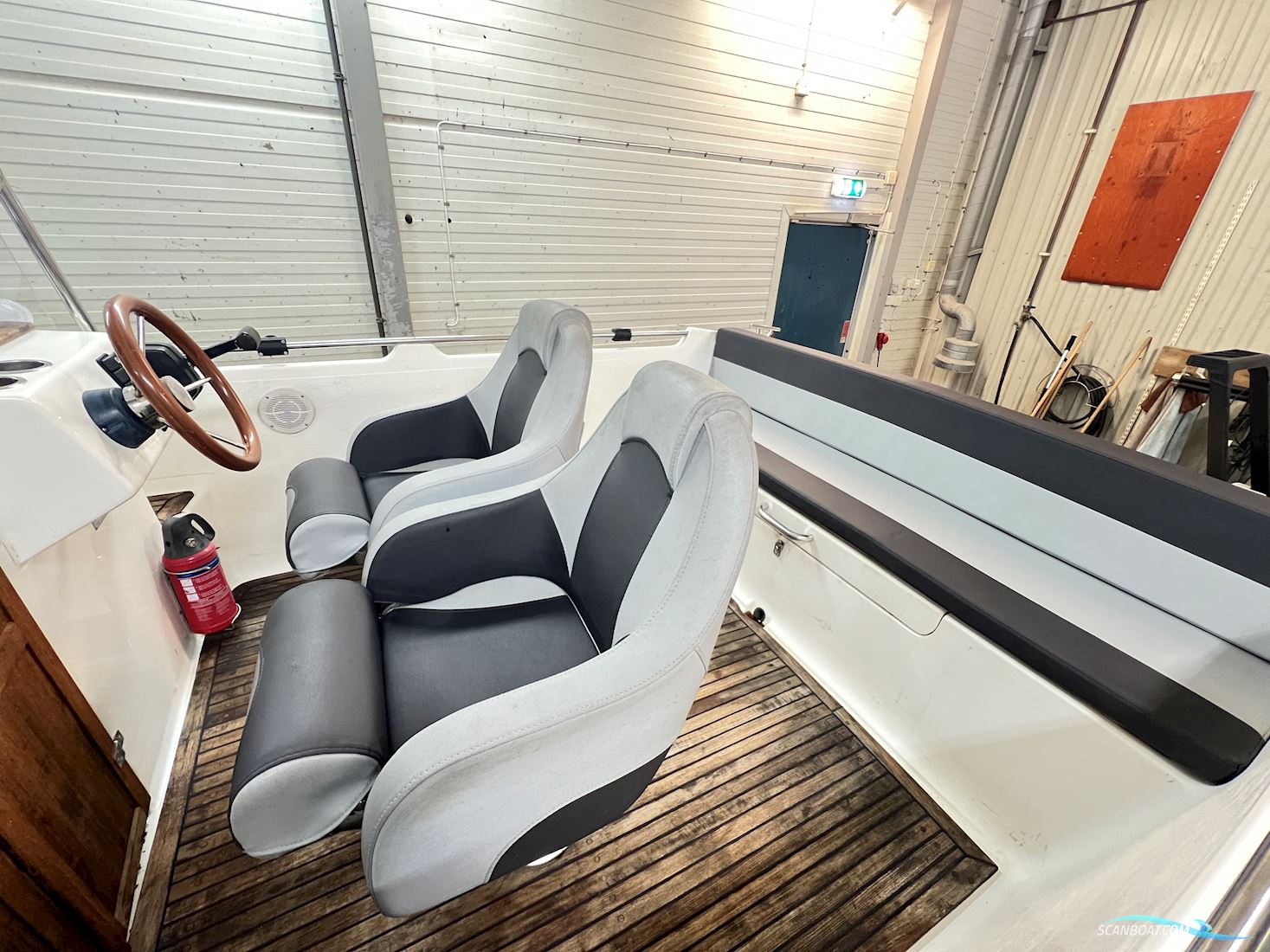 Seamaster 210 Sport WA