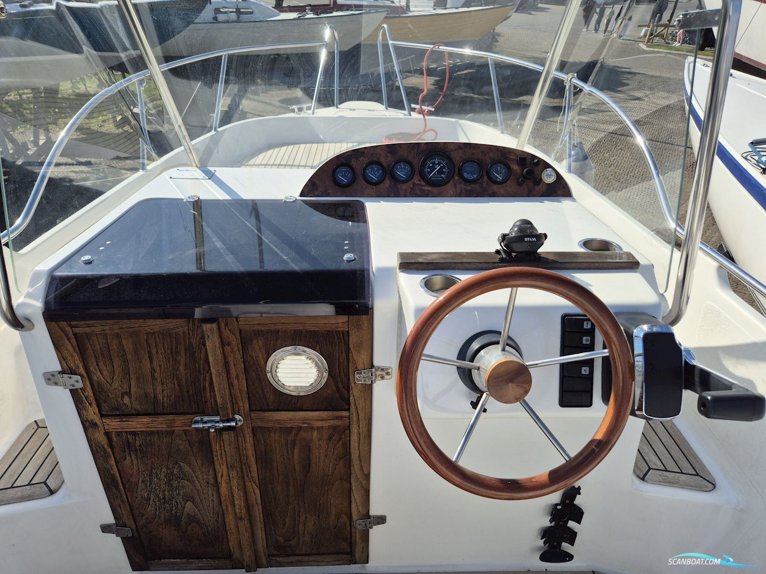 SeaMaster 210 Sports