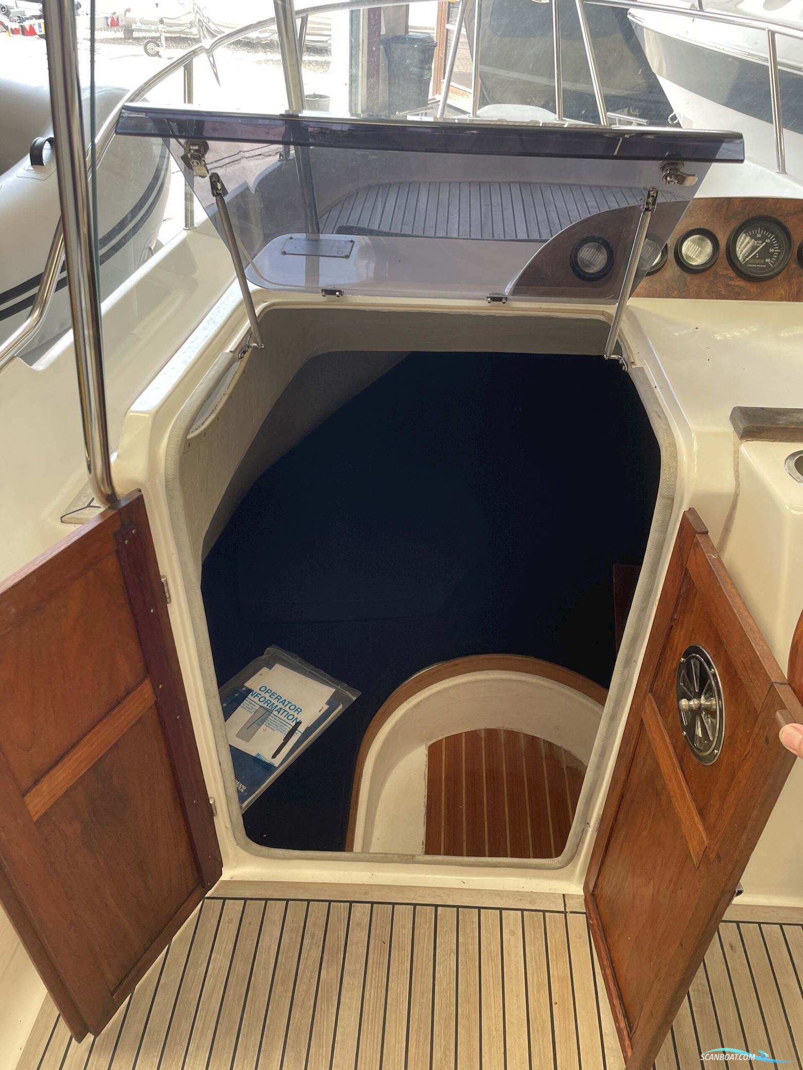 SeaMaster 210 Sports