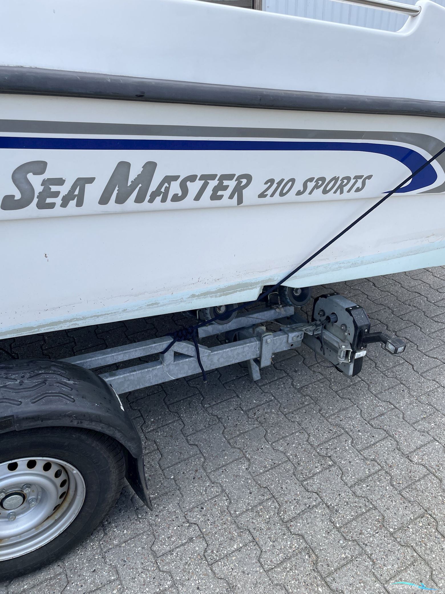 SeaMaster 210 Sports