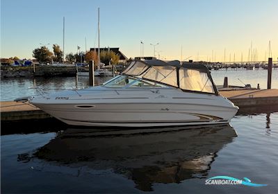 Searay 215 Express Cruiser Motorboat 1999, with Mercruiser 5.7 engine, Sweden