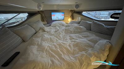 SeaRay 320 Sundancer Motorboat 2021, with Mercuri engine, Denmark