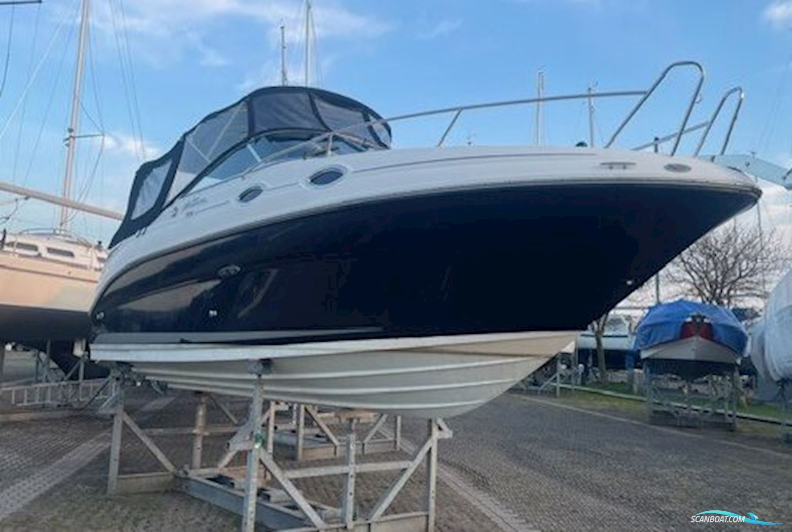 Searay Sundancer 255, Sæsonstart-Pris Motorboat 2008, with Mercruiser engine, Denmark