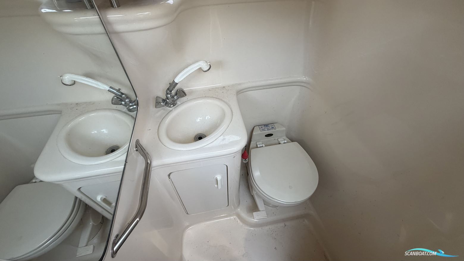 Searay Sundancer 260