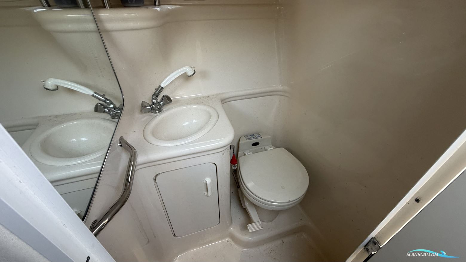 Searay Sundancer 260