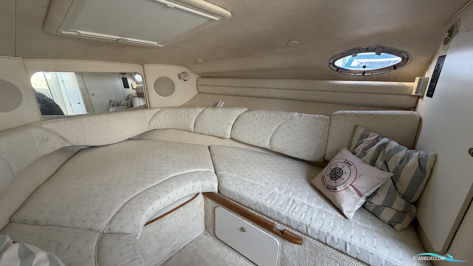 Searay Sundancer 260