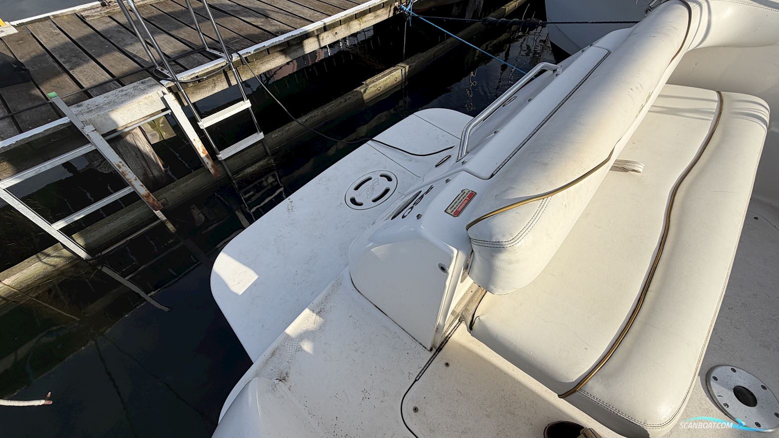 Searay Sundancer 260