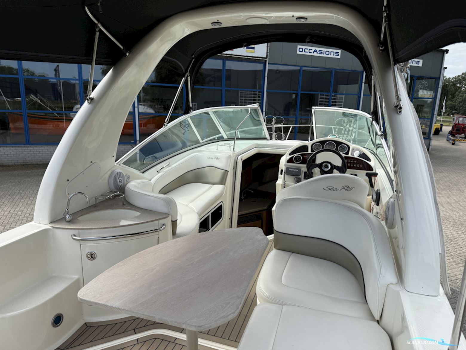 Searay Sundancer 275