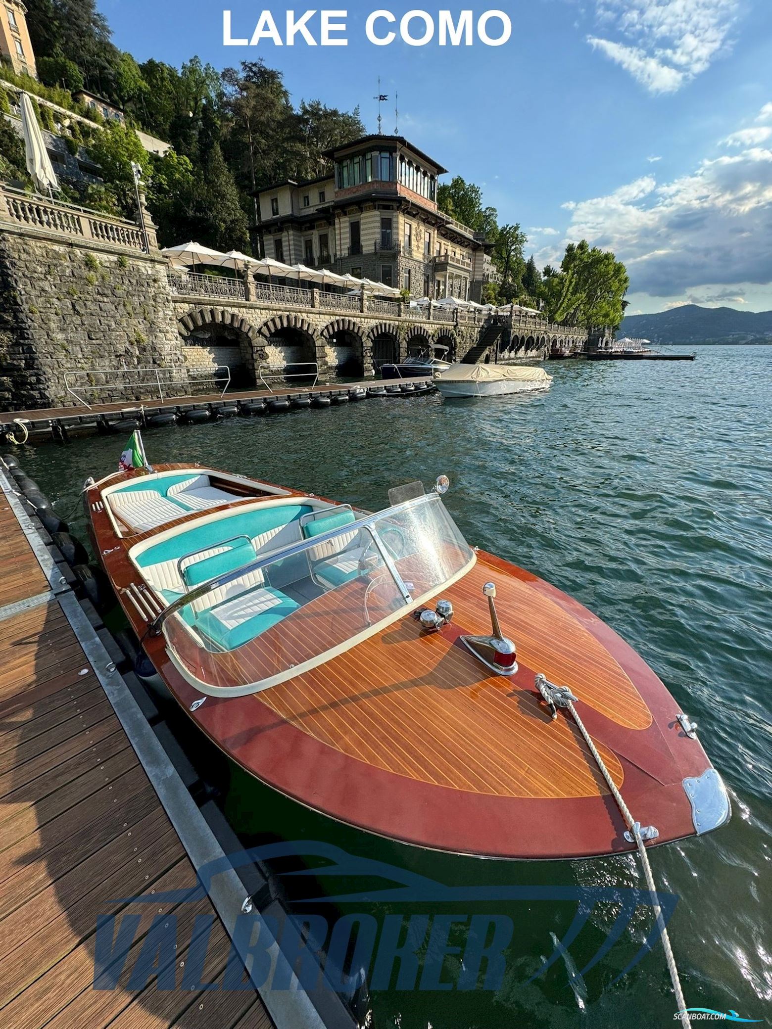Sebino in Legno Motorboat 1961, with Chris Craft 283 engine, Italy