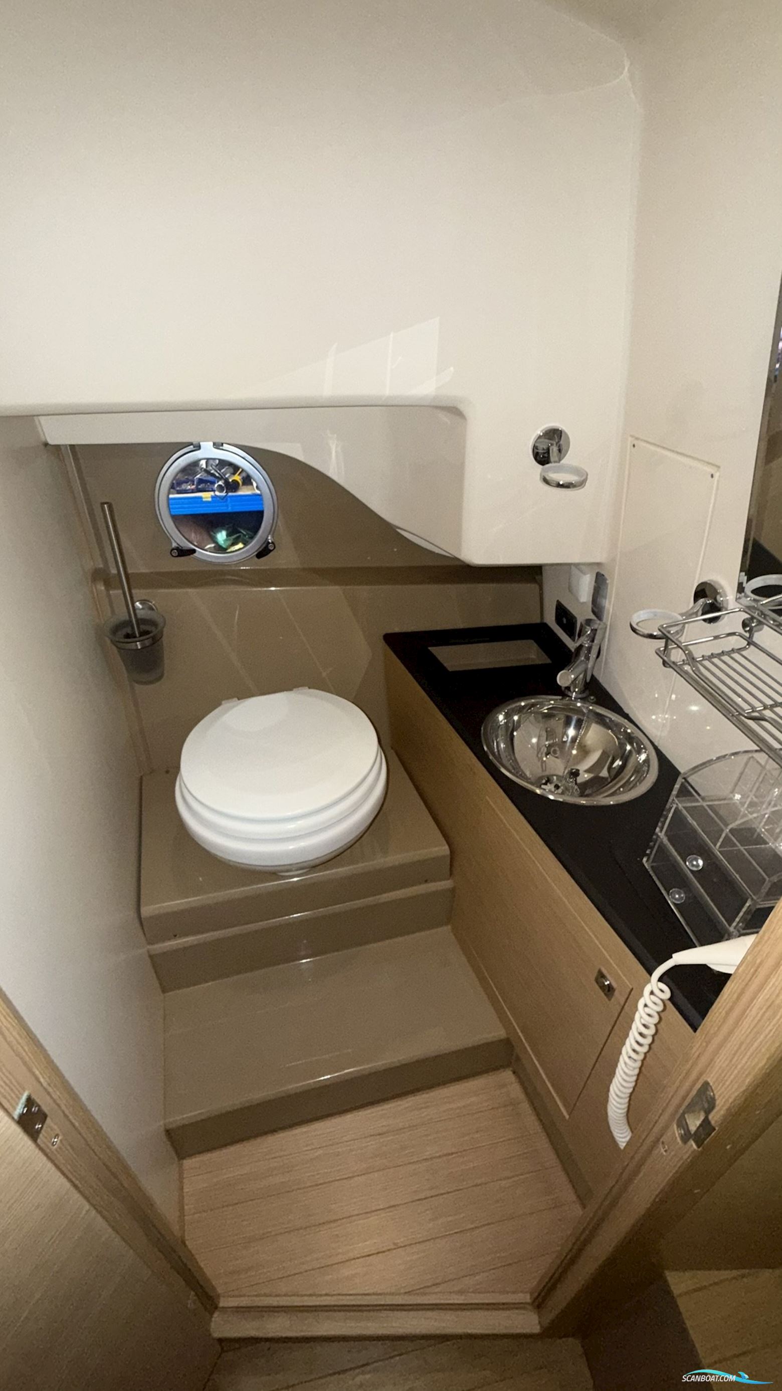 Sessa 27 KEY LARGO - VOLVO PENTA V8