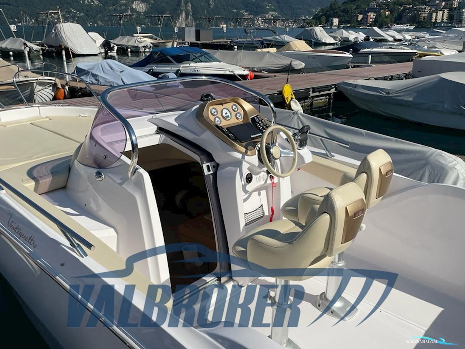 Sessa Marine Key Largo 24