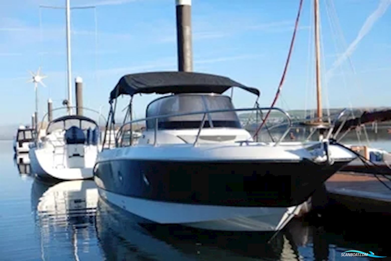 Sessa Marine Key Largo 30 Motorboat 2009, with Yamaha engine, United Kingdom