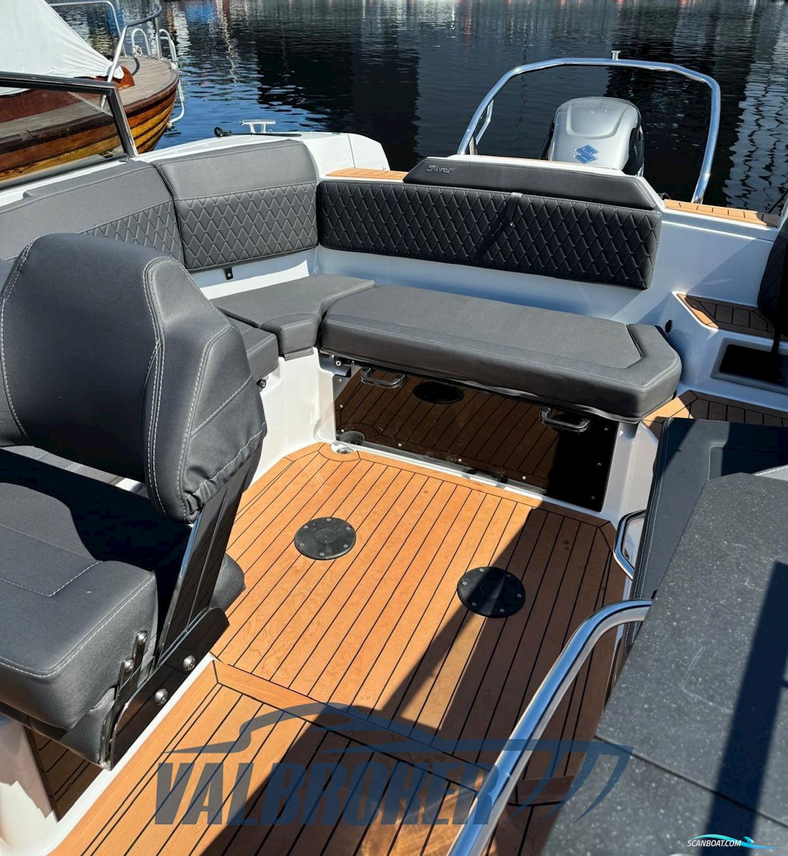 Silver Raptor Premium