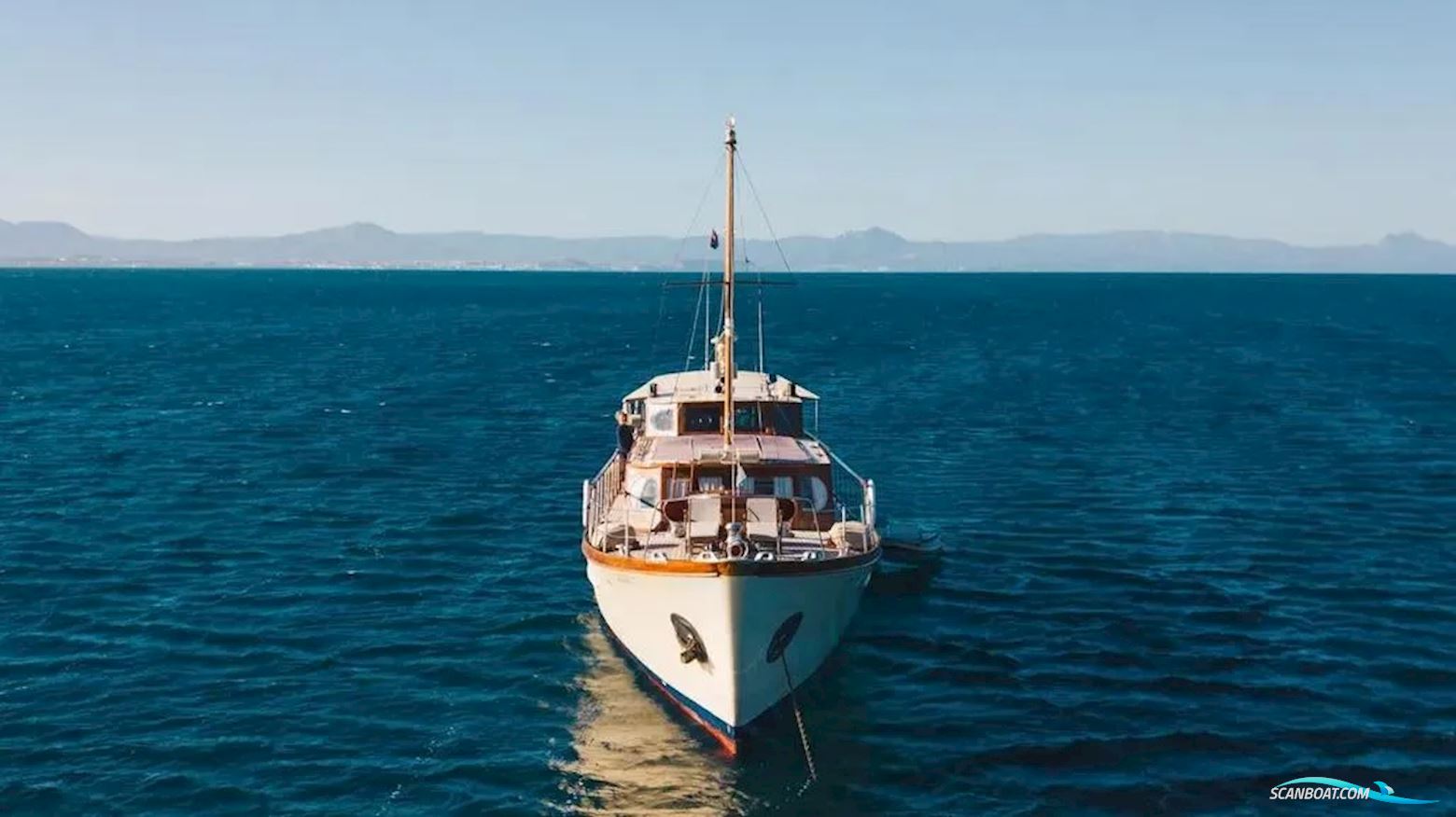 Silver Ships James A Silver 23m