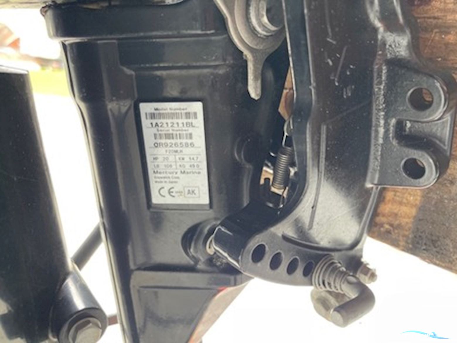 Silver Viking 17 med Mercury F20 EFI MLH 4 takt