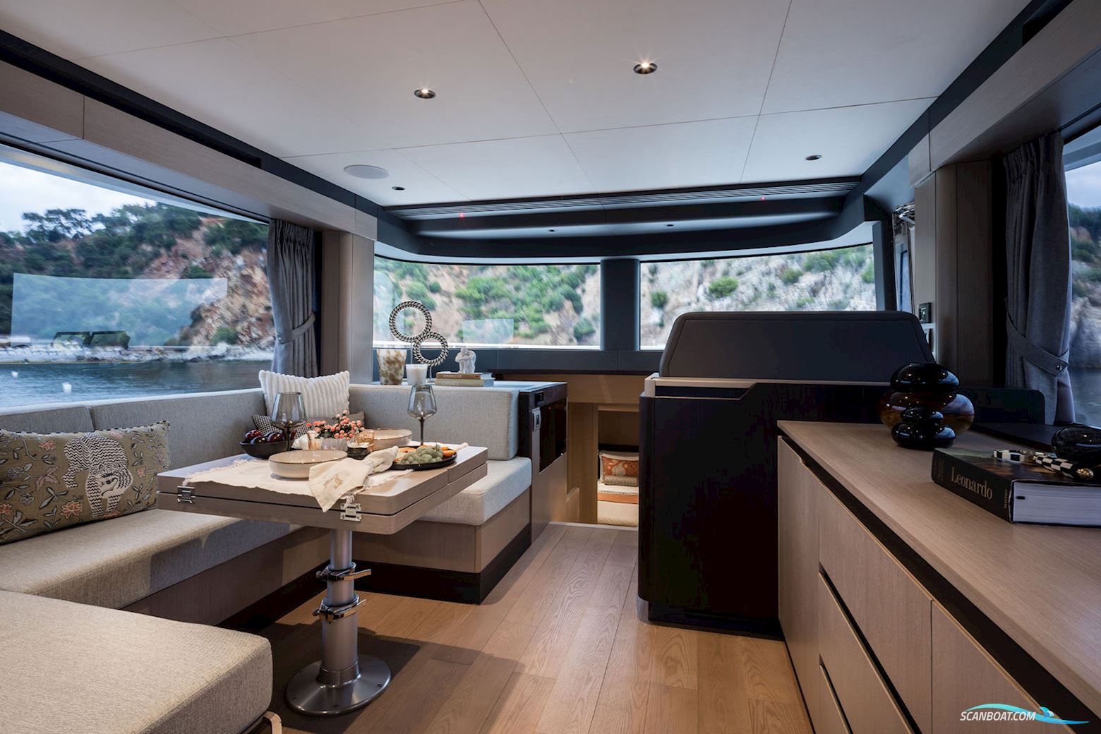 SIRENA 48 COUPE HYBRID