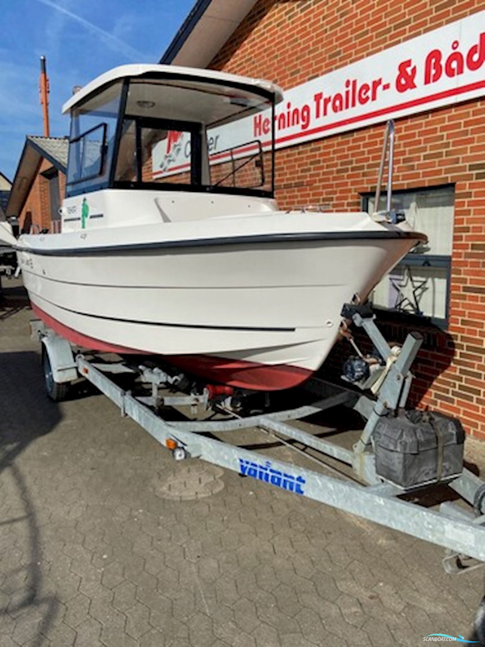 Smartliner Fisher 19 m/Mercury F80 hk Efi 4-Takt - Kun Sejlet 10 T !