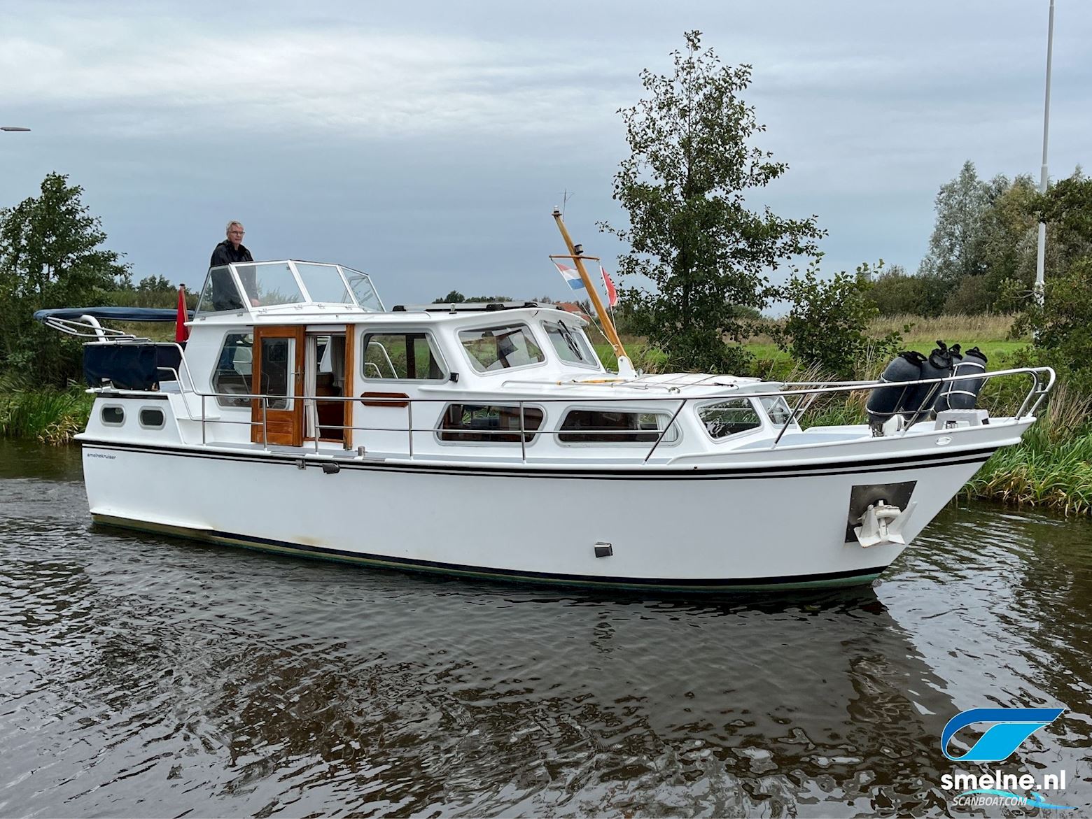 Smelne Kruiser 1020 AK Motorboat 1979, with Peugeot Dtp50 engine, The Netherlands