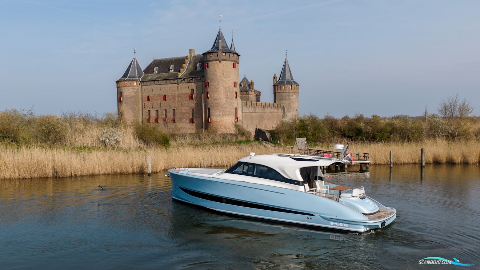 Solaris Power 48 Coupé