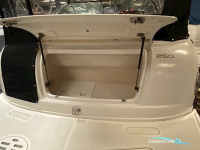 ...Solgt...Monterey 250CR Sport Cruiser Motorboat 2006, with Volvo Penta engine, Denmark