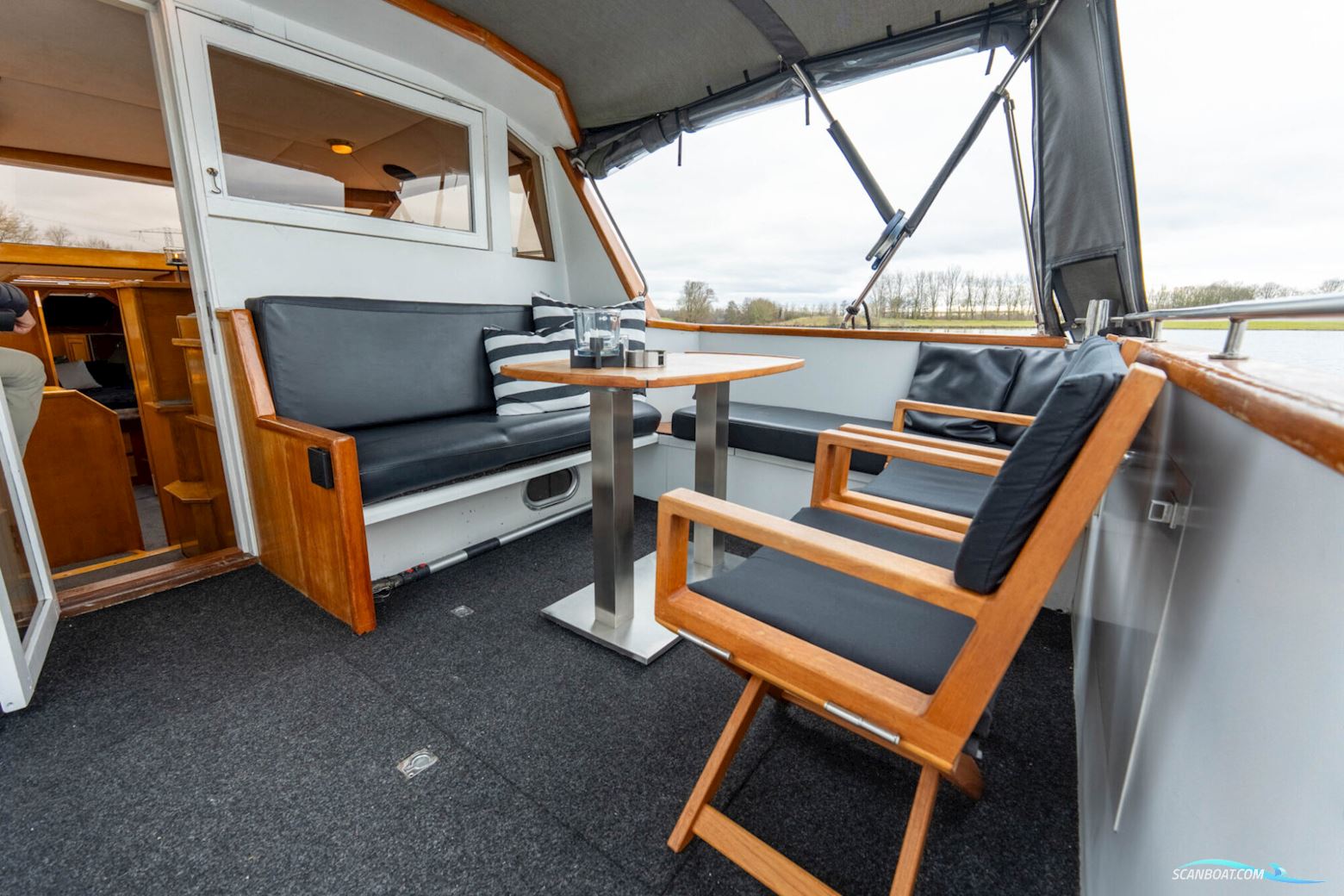 Stadtline 38 OK Spiegeldeur