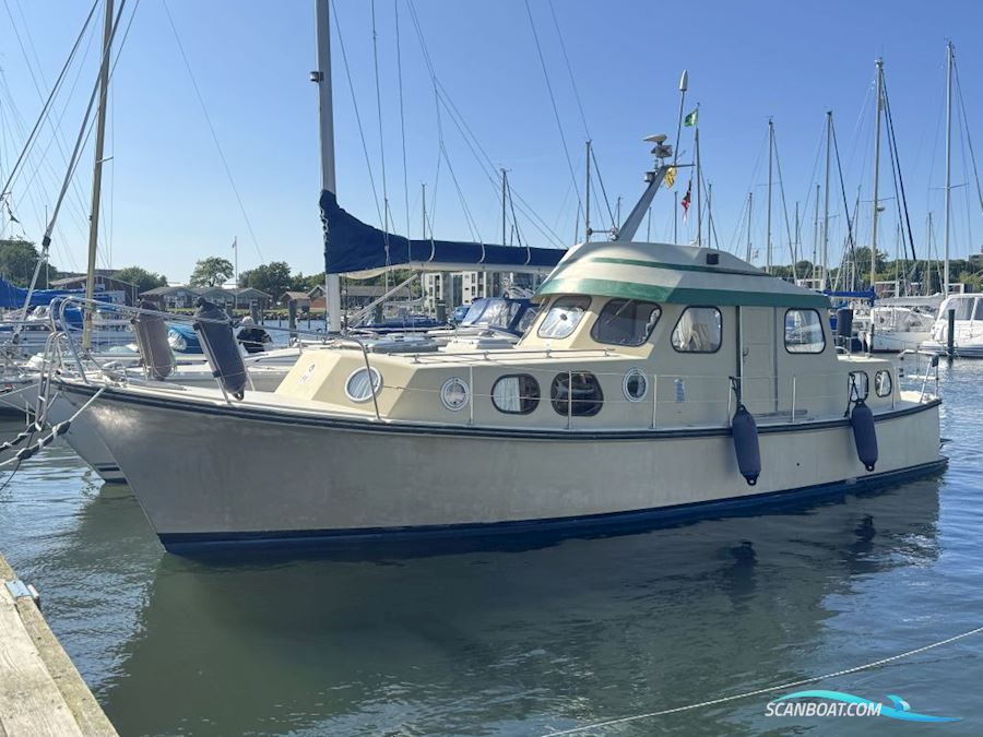 Starlett 34 Motorboat 1977, with Perkins engine, Denmark
