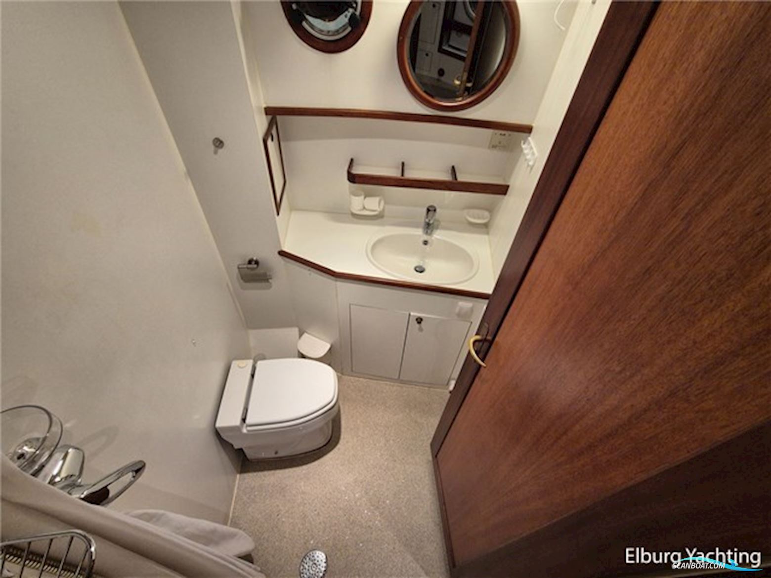 Stentor 1500 Trawler - Stabilizers