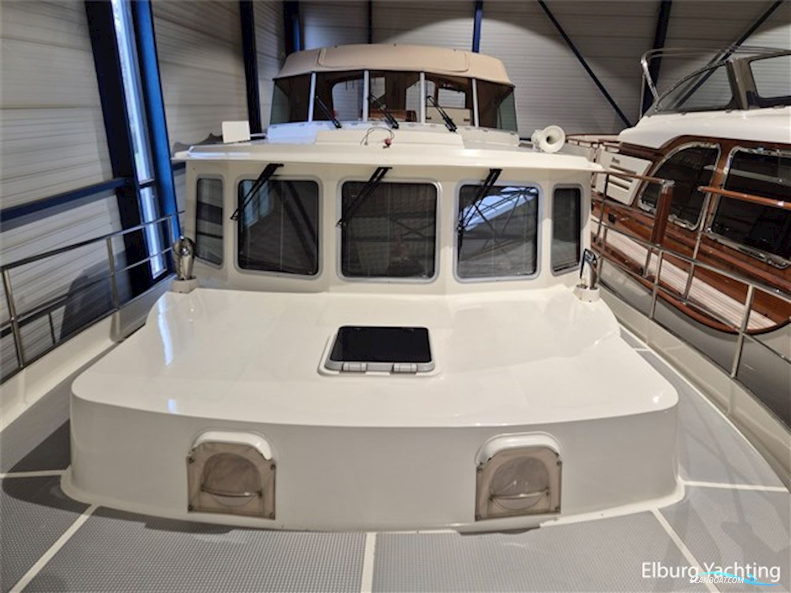 Stentor 1500 trawler - Stabilizers