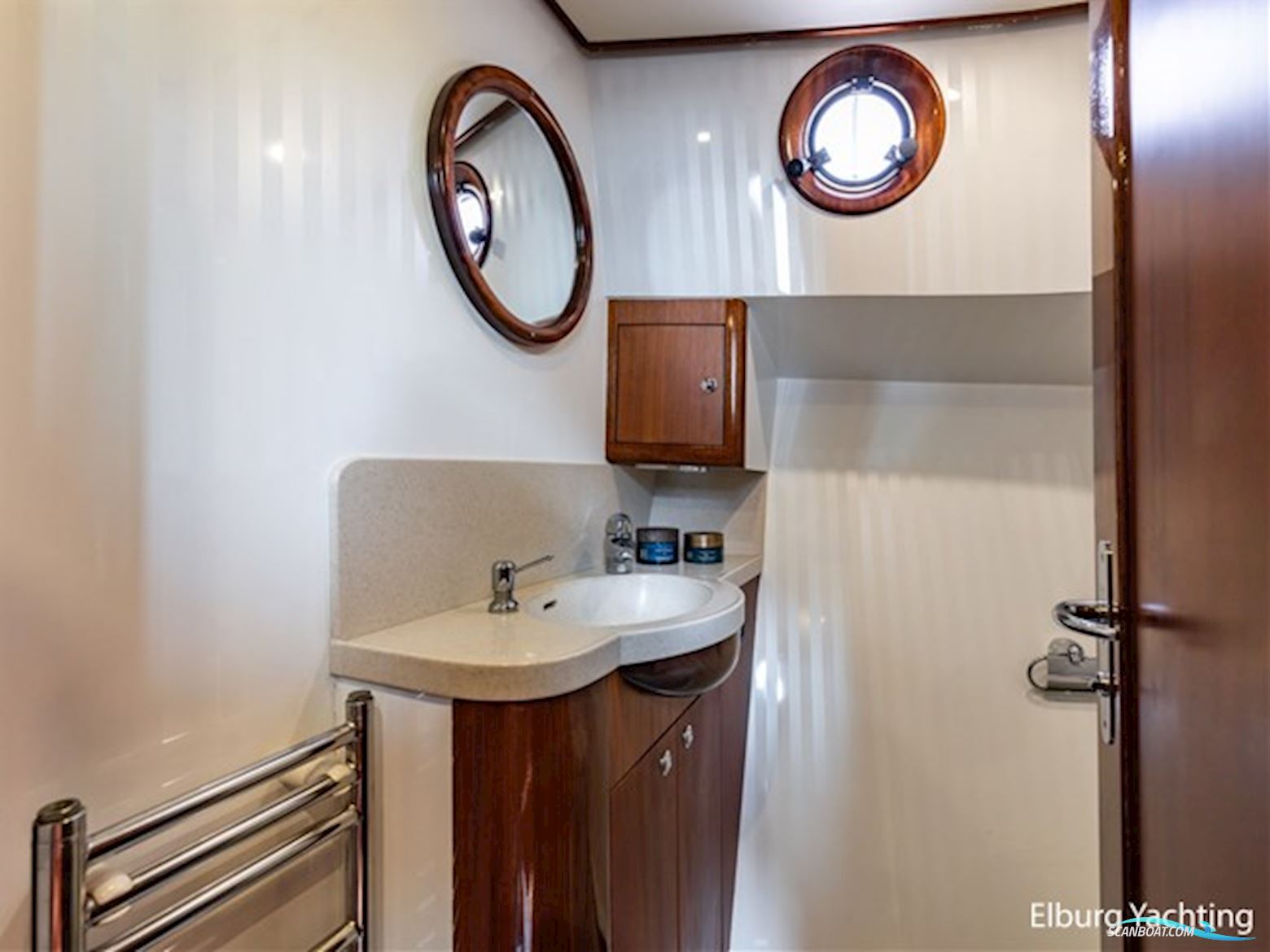 Stentor 1800 Explorer 