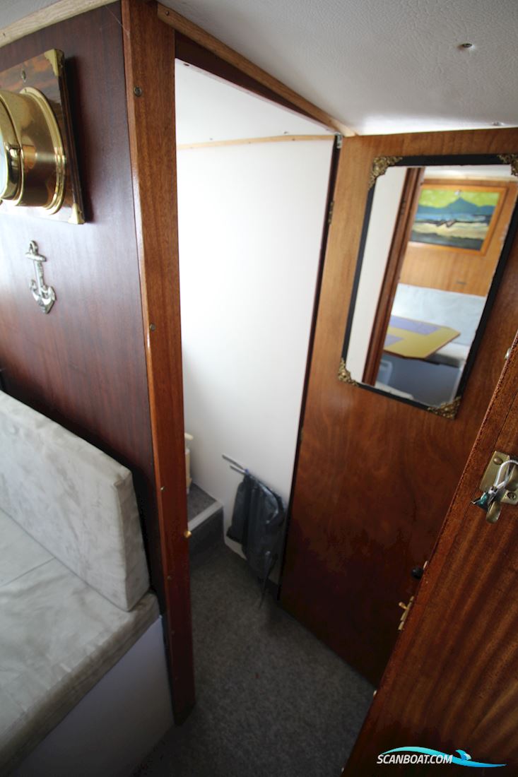 Sterling Sabre 28 New Engine