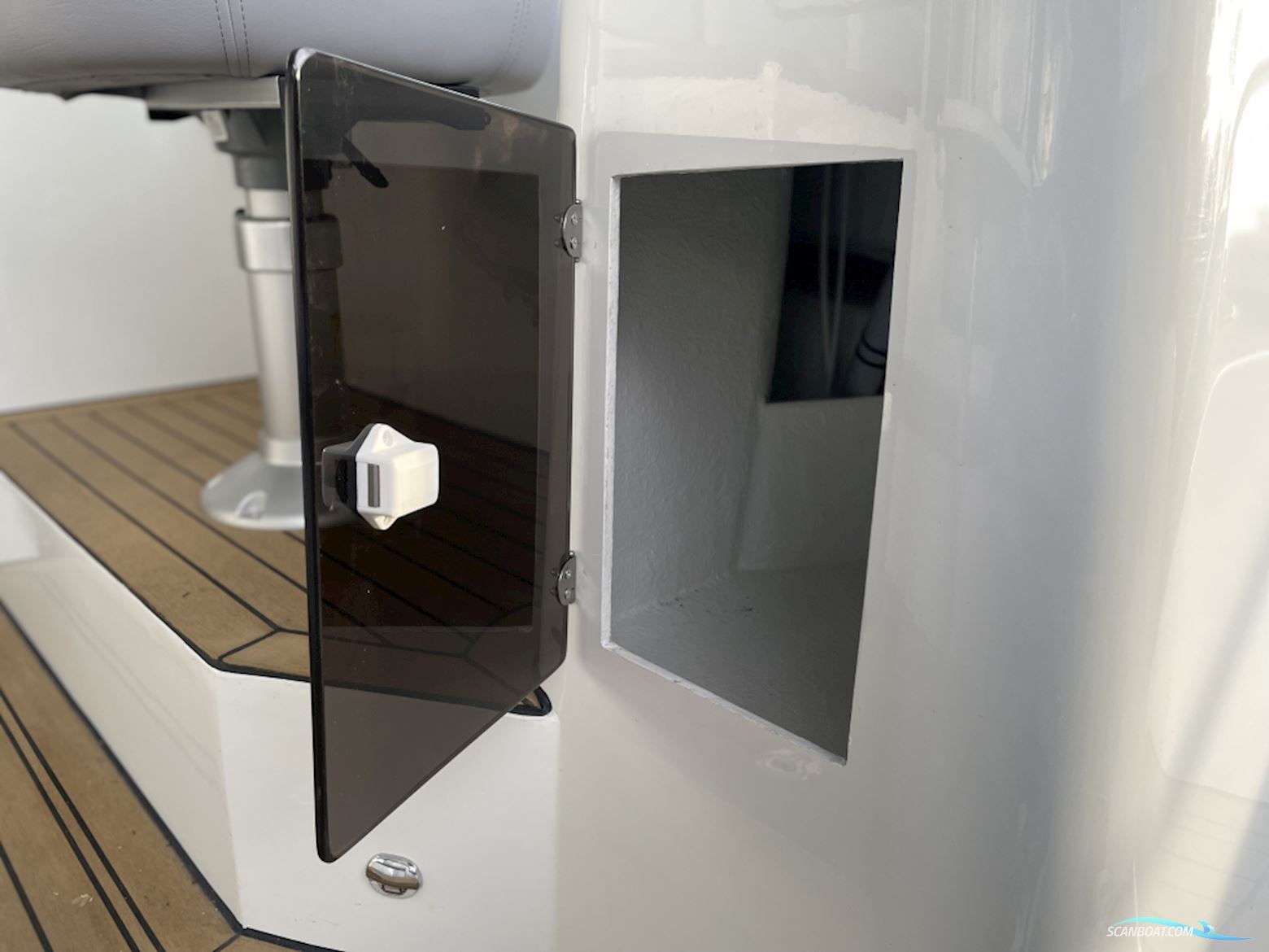 Stillo 30 Bijna als nieuw, luxe uitgerust en direct vaarklaa