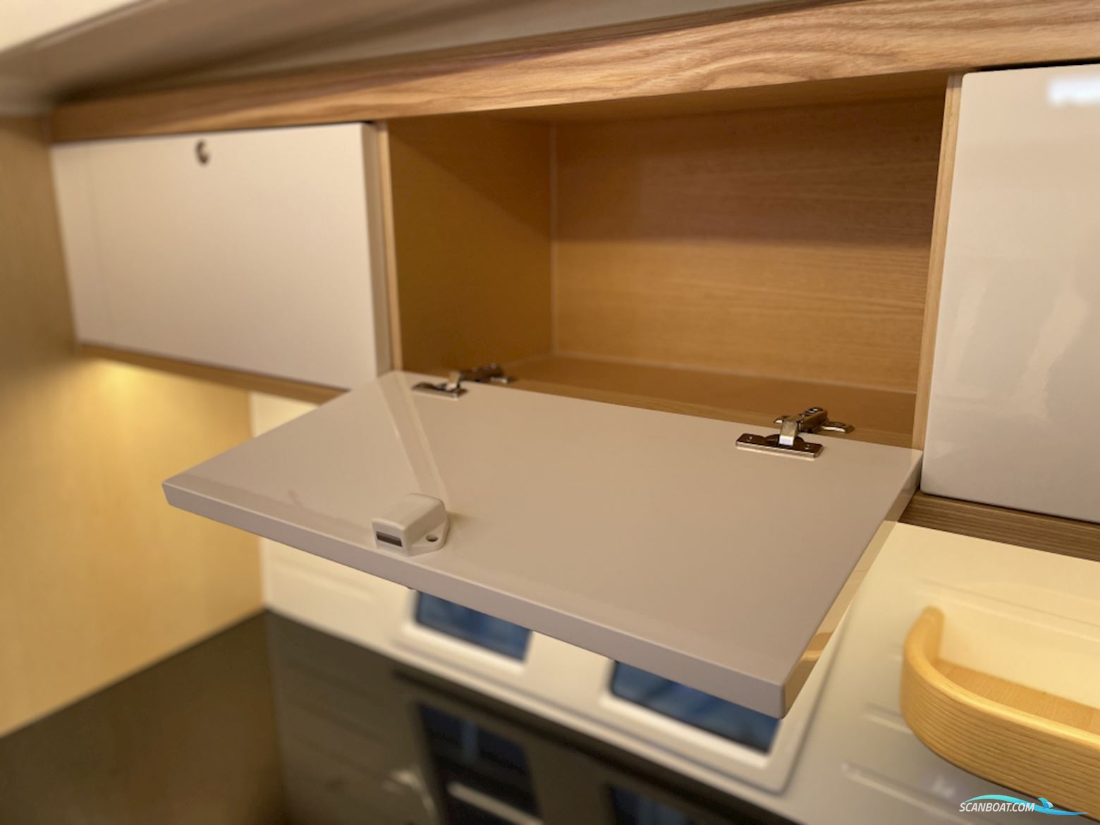 Stillo 30 Bijna als nieuw, luxe uitgerust en direct vaarklaa