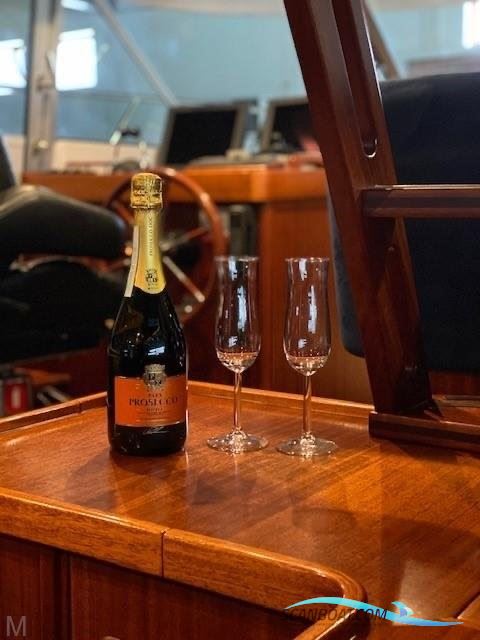 Storebro 410 Commander