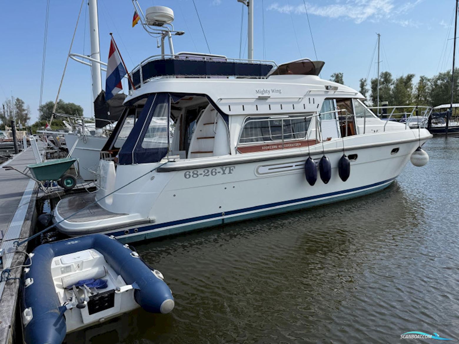 Storebro 410 Commander Motorboat 2005, with Volvo Penta D 6-310 engine, The Netherlands