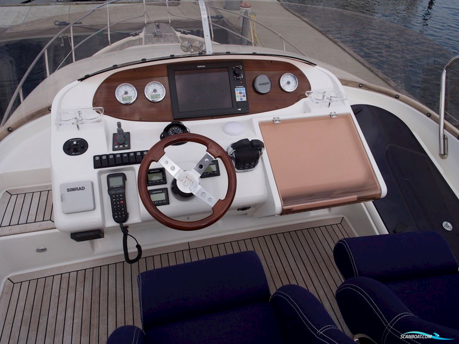 Storebro 435 Commander