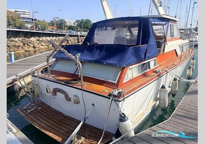 Storebro Royal Cruiser 34 Motorboat 1977, with Volvo Penta Tmd40A engine, Portugal